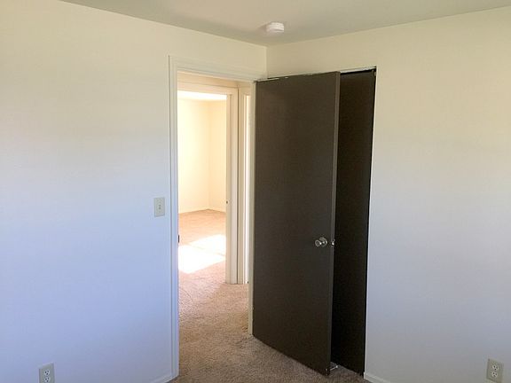 5th image of 7116 Kismet Pl
