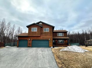 460 N Dawson Cir, Palmer, AK 99645