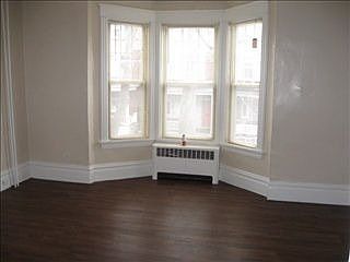 5th image of 30 N 18th St