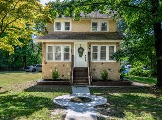 6 Highland Ave, Pine Hill, NJ 08021