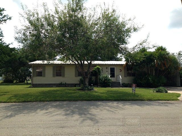 1st image of 13834 Park Pl