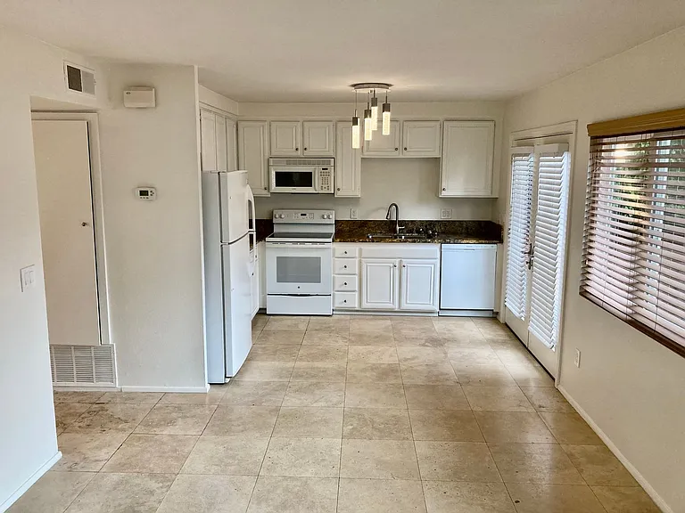 10769 Cariuto Ct — Photo 9