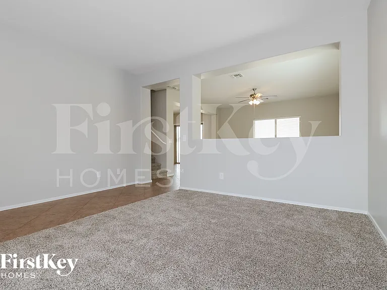 19395 W Madison St — Photo 5