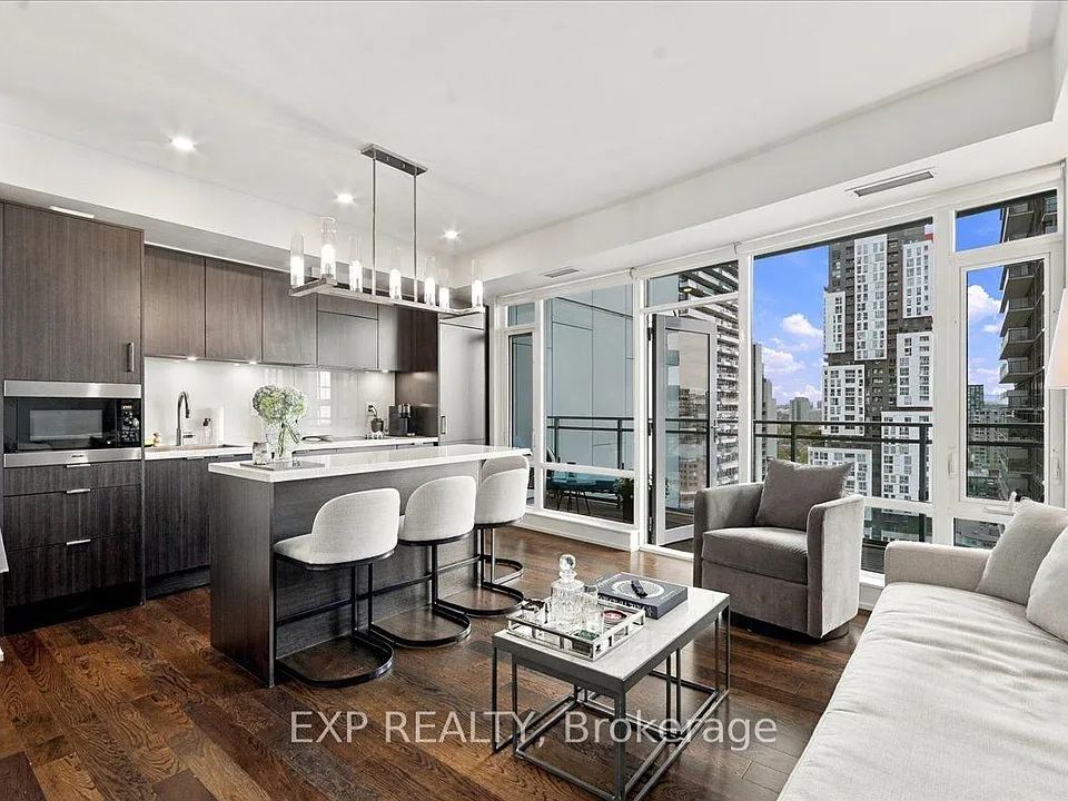 21 Widmer St #2206