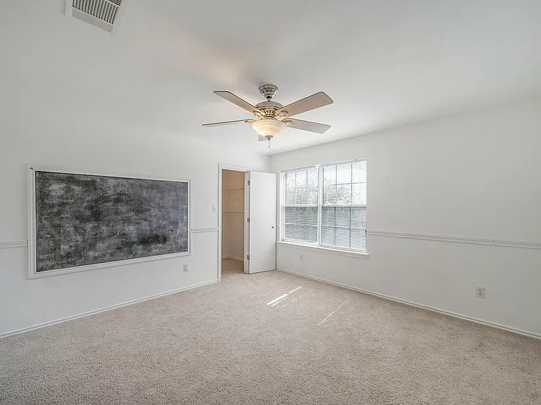 314 Phillips St — Photo 20