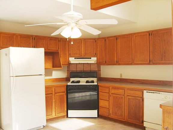 2nd image of 206 Glendale Dr
