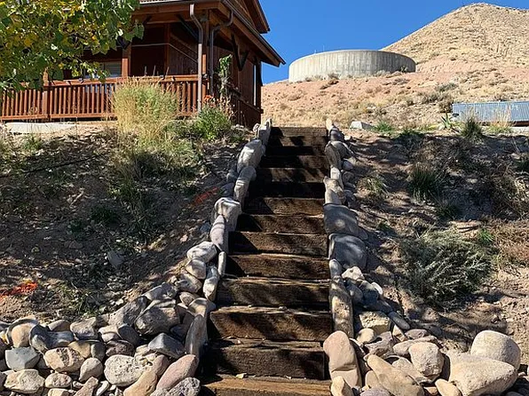 330 S Bullion Canyon Rd, Marysvale, UT 84750