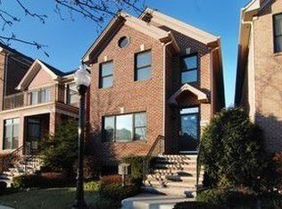 1210 W 33rd Pl, Chicago, IL 60608