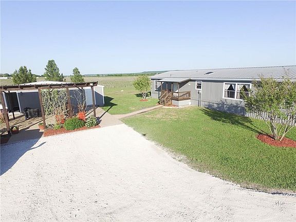 3rd image of 101 Hill County Road 4415