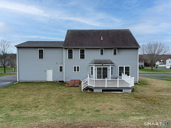 5th image of 63 Old Cider Mill Road