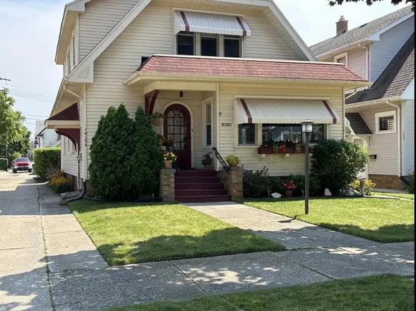 1415 Arthur Ave, Racine, WI 53405