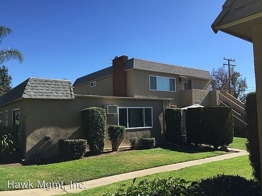 2nd image of 2550 Hayes Dr