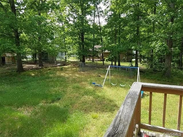 2nd image of 4924 August Rd