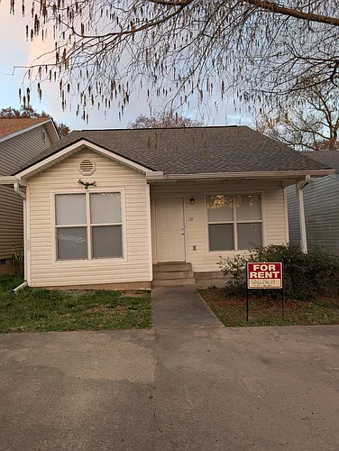 137 Rockyreef Cir Photo 1