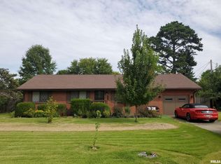 1416 E Grand Ave, Carbondale, IL 62902