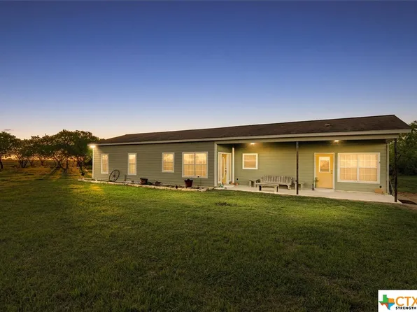 150 County Road 243, Falls City, TX 78113