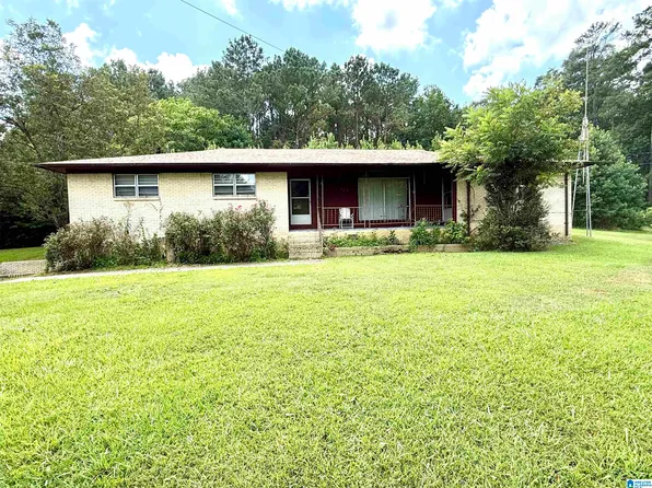 463 Hickory Cir, Union Grove, AL 35175