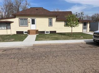 305 S Cleveland Ave, Colby, KS 67701