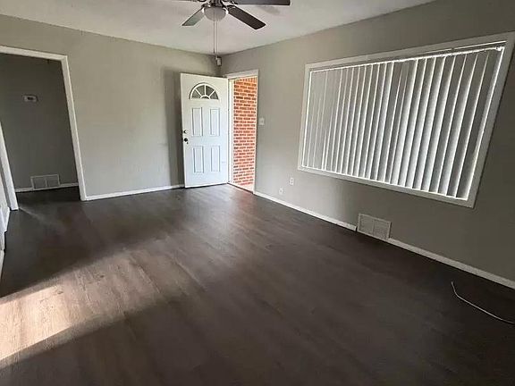 4th image of 2325 NW 35th St