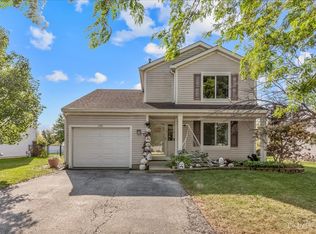 1371 Ridge Rd, South Elgin, IL 60177