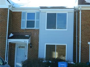 816 Nottaway Dr, Chesapeake, VA 23320