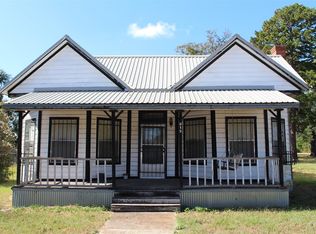 312 N Howard St, Grapeland, TX 75844