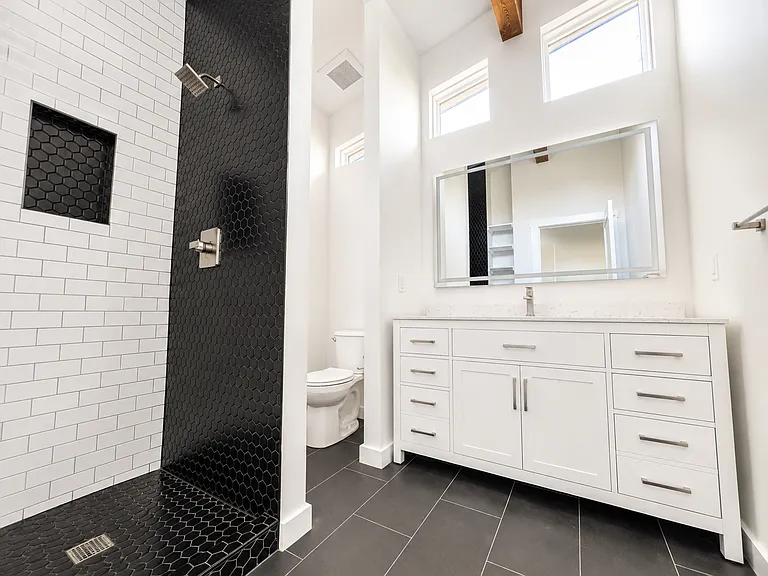 180 Mountain Shadows Dr — Photo 6