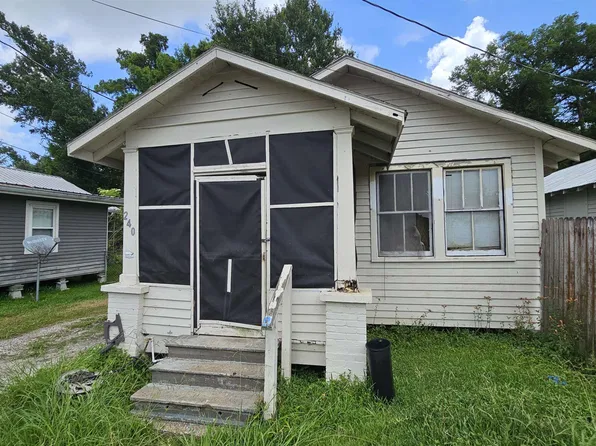 240 Cenac St, Houma, LA 70364