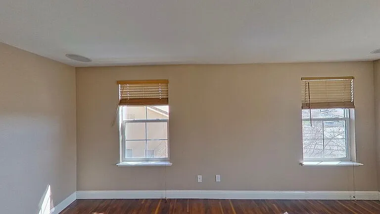 1692 Woodhaven Cir — Photo 33