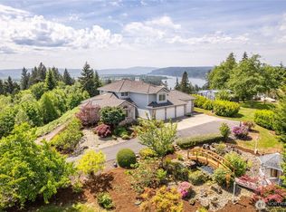585 E McAdams Road, Longview, WA 98632