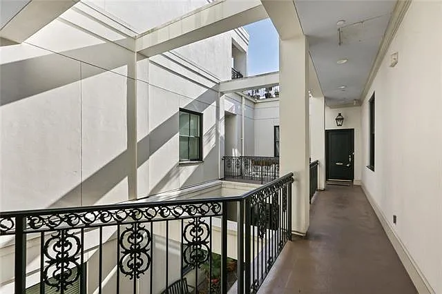215 Decatur St #405 — Photo 11