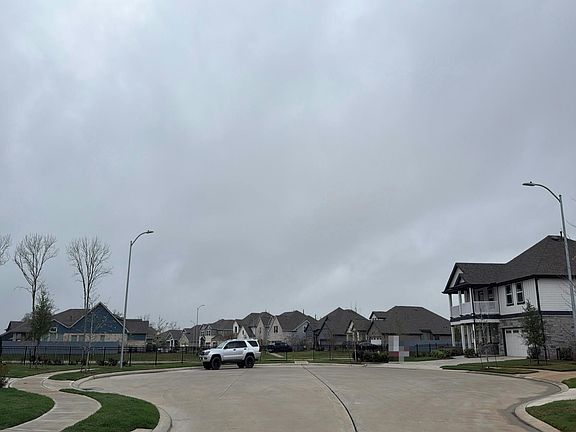 5th image of 8110 Red Shiner Way