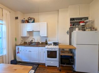 8 Evergreen Sq, Somerville, MA 02143