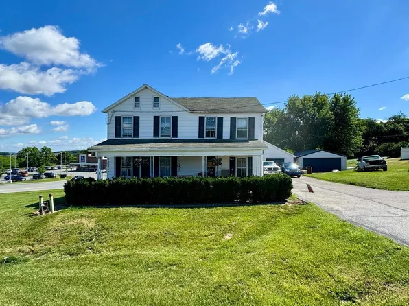 3225 Cape Horn Rd, Red Lion, PA 17356