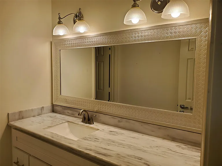 12139 Gladewick Dr — Photo 12