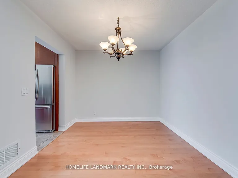 7 Marshview Ave — Photo 6