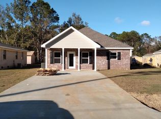 3232 Grouper Rd, Gautier, MS 39553
