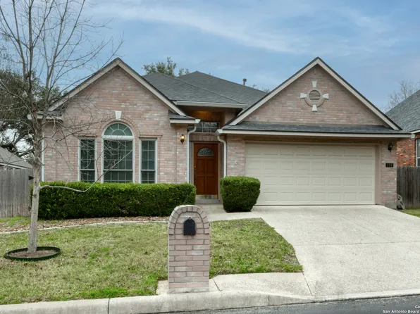 138 Antler Cir, Hollywood Park, TX 78232