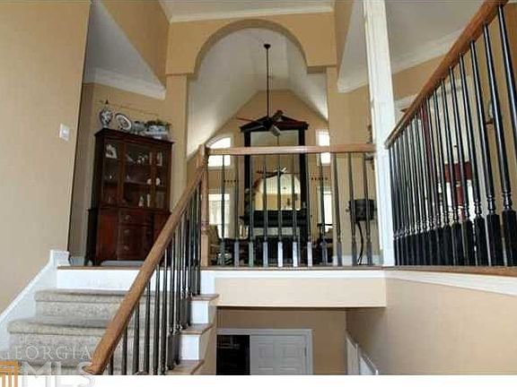 2nd image of 3732 Upland Dr