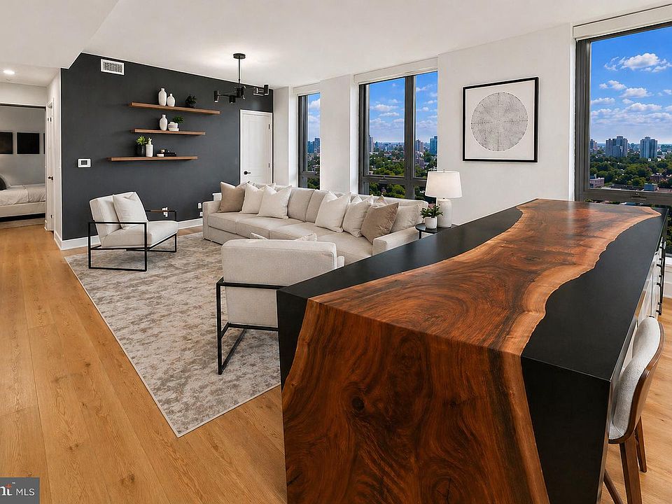 1st image of 1211 Van St SE APT 613