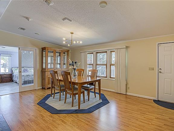5th image of 5328 Greywood Dr