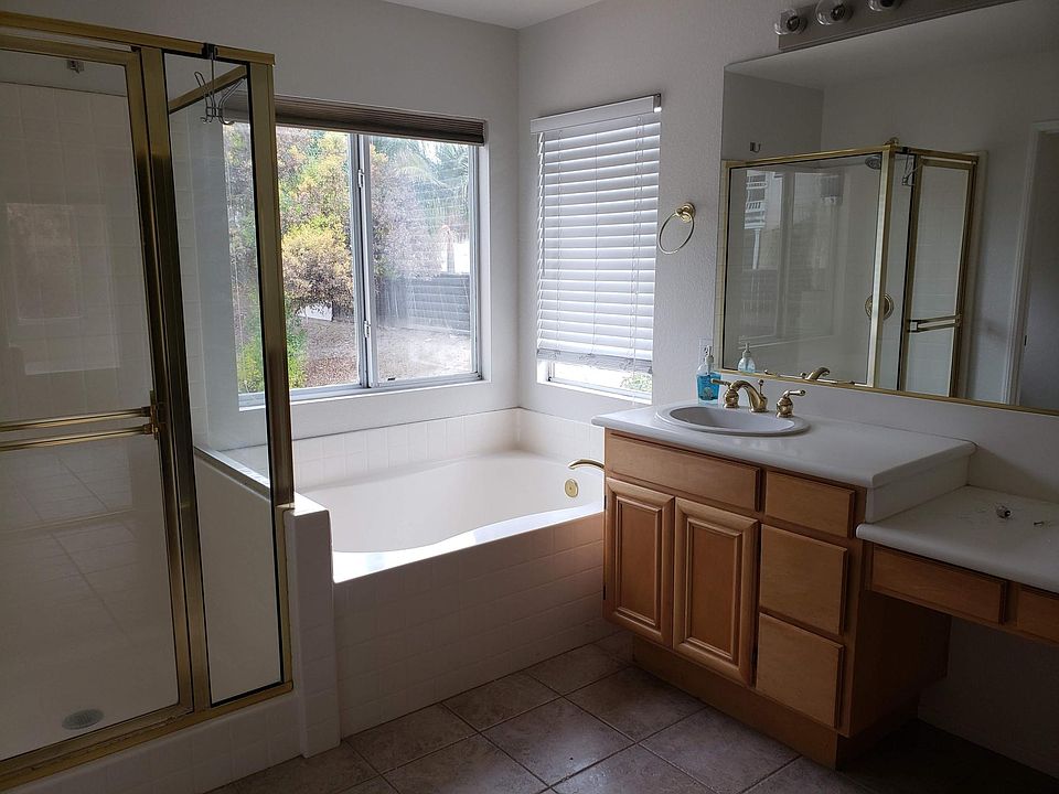 9896 Woodglen Vista Dr, Santee, CA 92071 Zillow