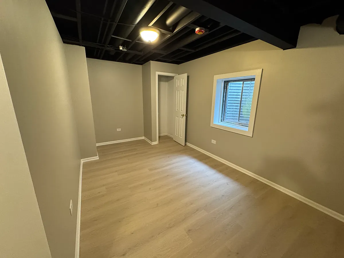 Building Photo - 1512 Meyer Ct