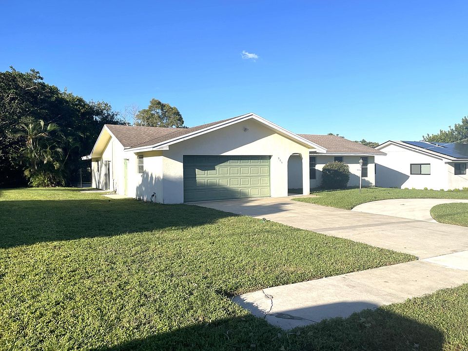 1st image of 906 NW 13th Avenue