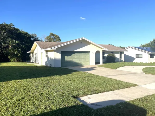 906 NW 13th Avenue, Boynton Beach, FL 33426