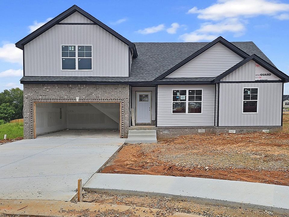 1st image of 119 Kingston Ct