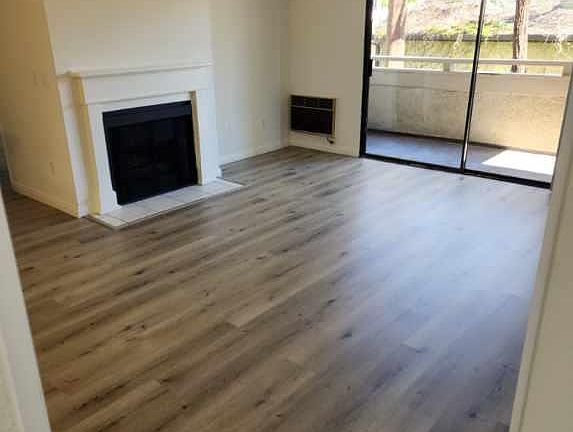 4th image of 4276 S Centinela Ave #215