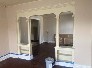 169 7th Ave #2F, Troy, NY 12180