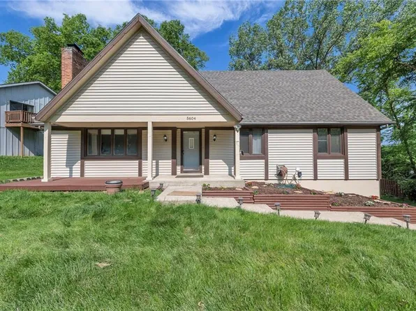 5604 NW Verlin Dr, Kansas City, MO 64152