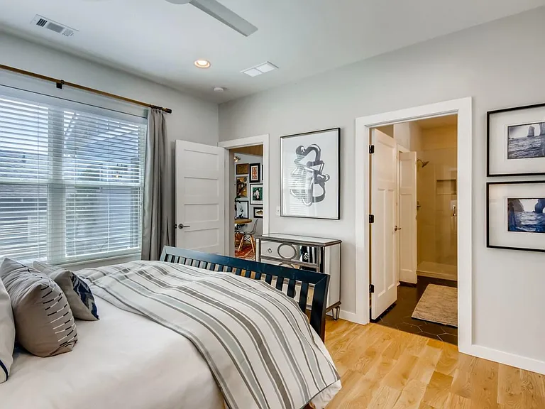 492 Rankin St NE — Photo 16
